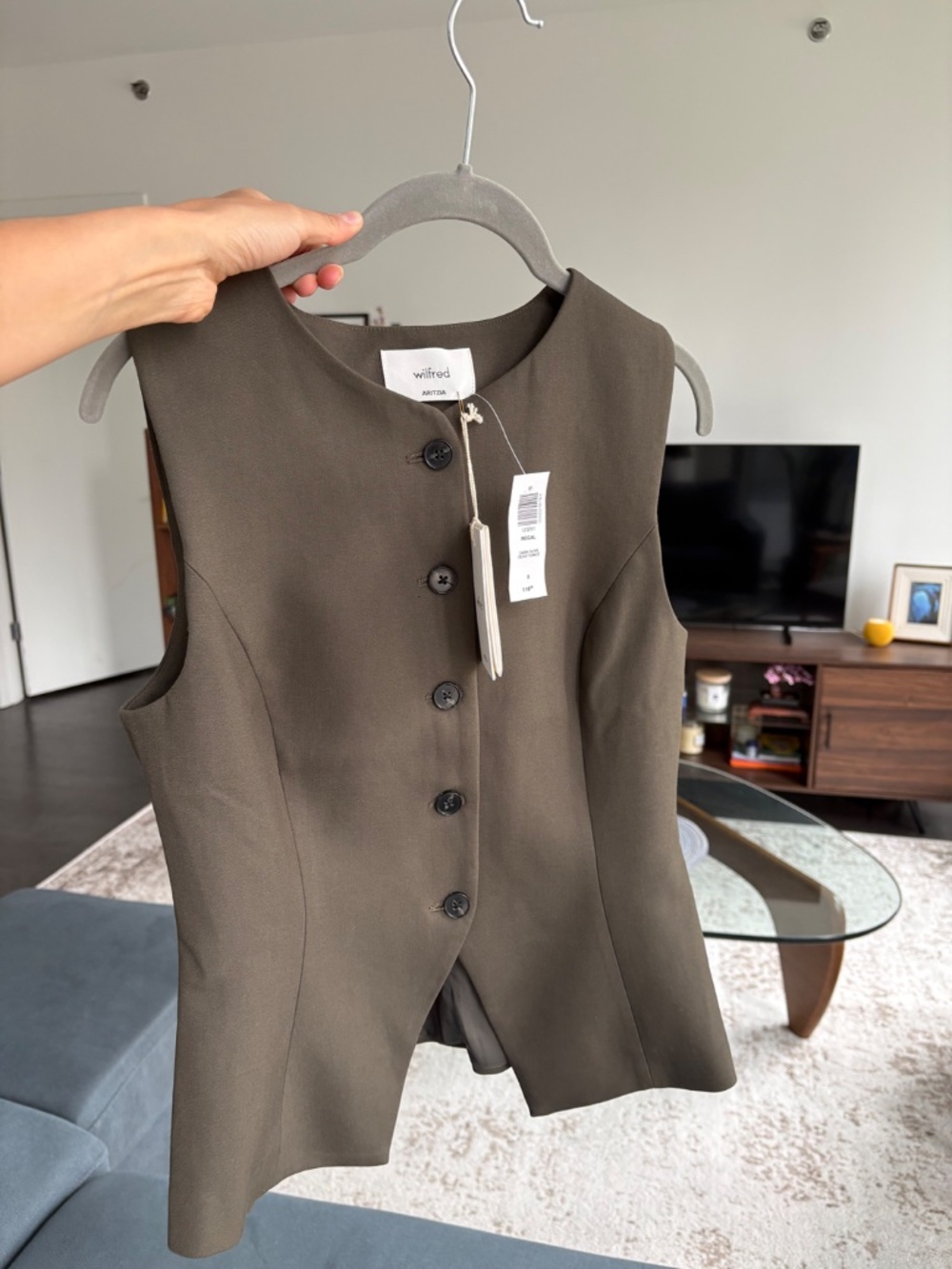 Aritzia Wilfred REGAL top - Picture 2 of 6